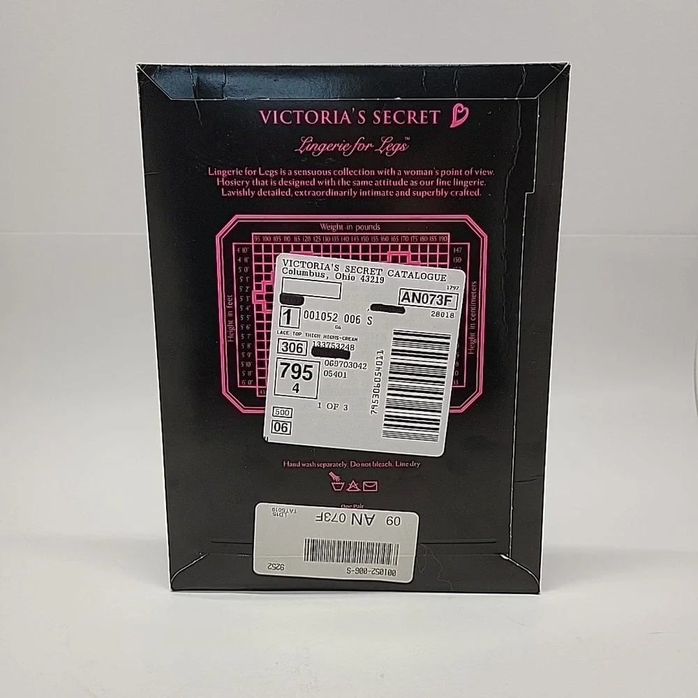 VICTORIAS SECRET Lingerie for Legs LACE TOP Thigh‎ High Stay-up CREAM MEDIUM New